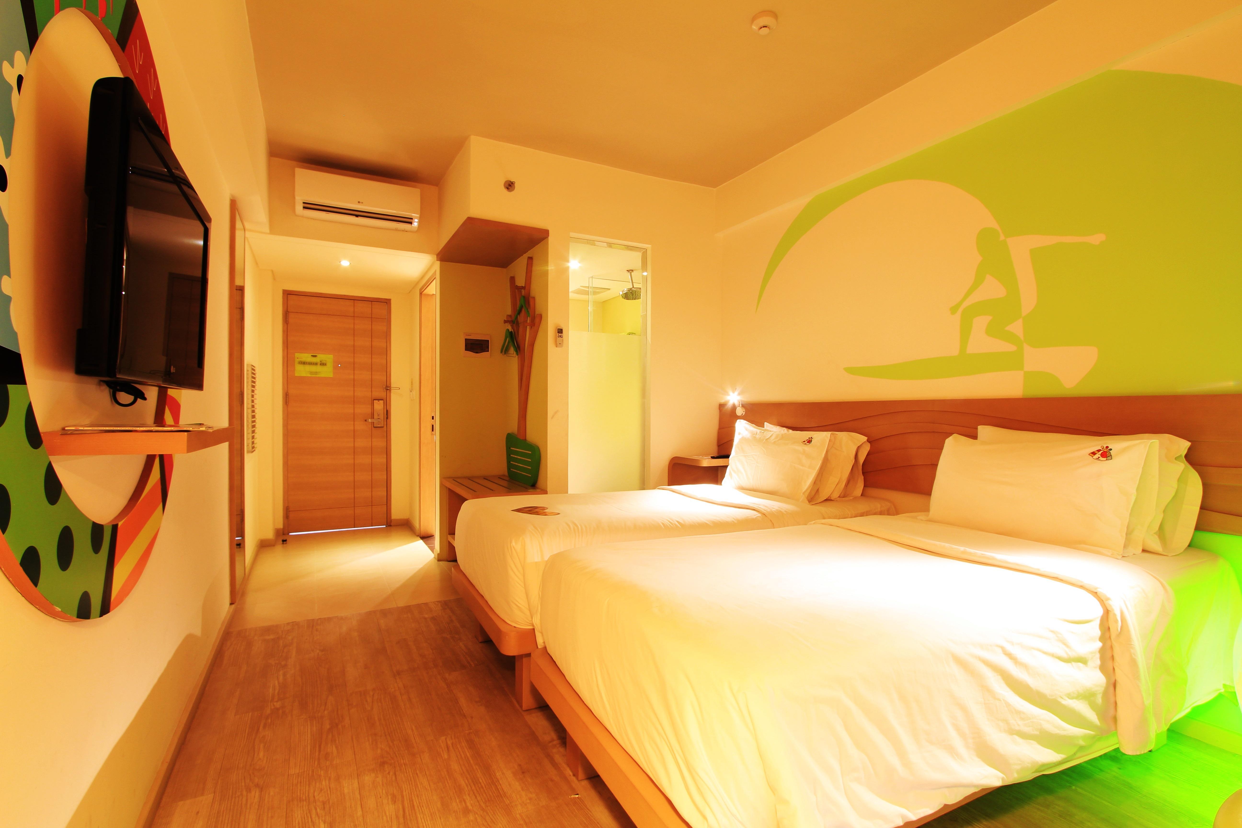 Maxonehotels At Bukit Jimbaran Exterior photo