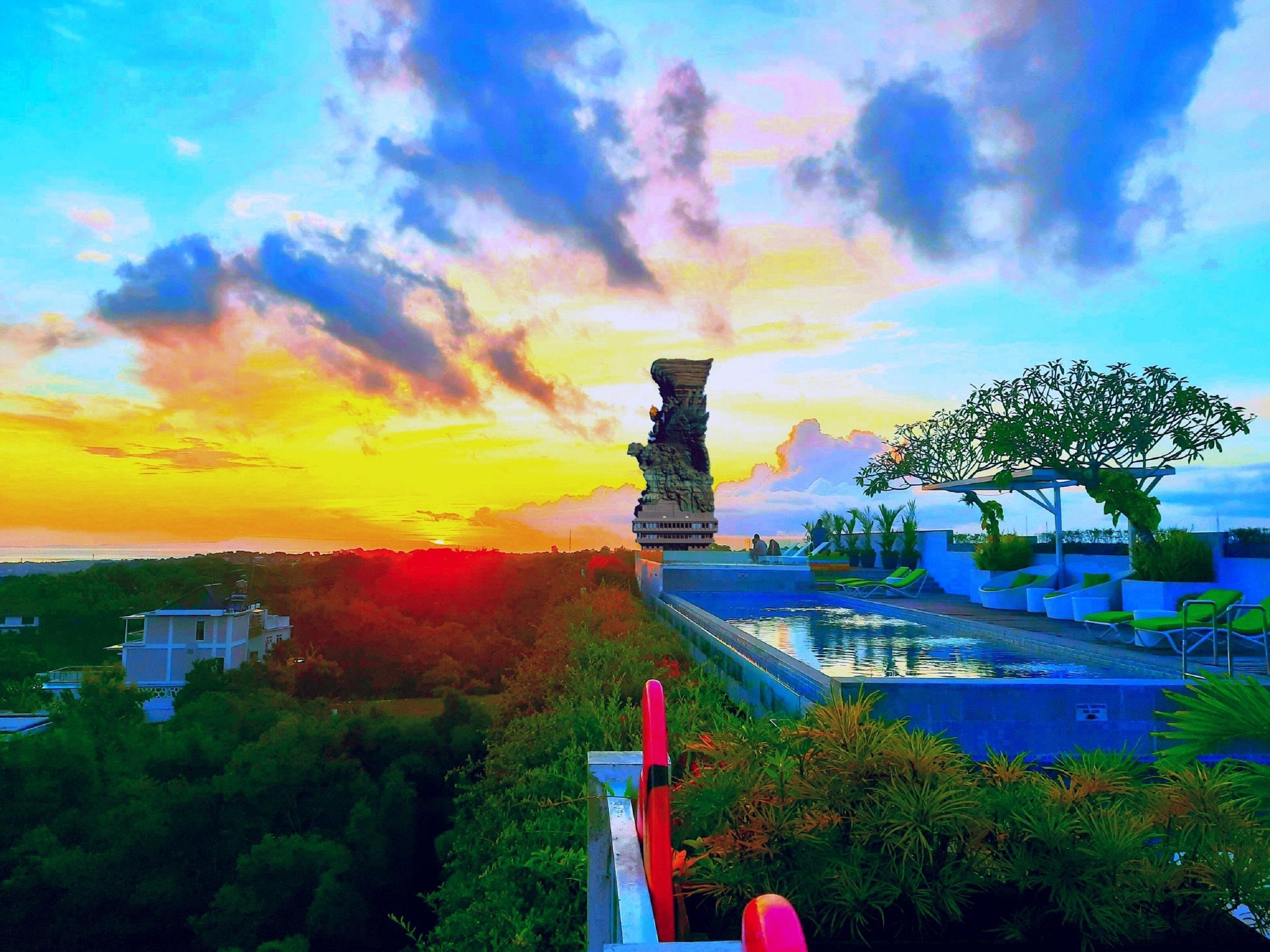 Maxonehotels At Bukit Jimbaran Exterior photo