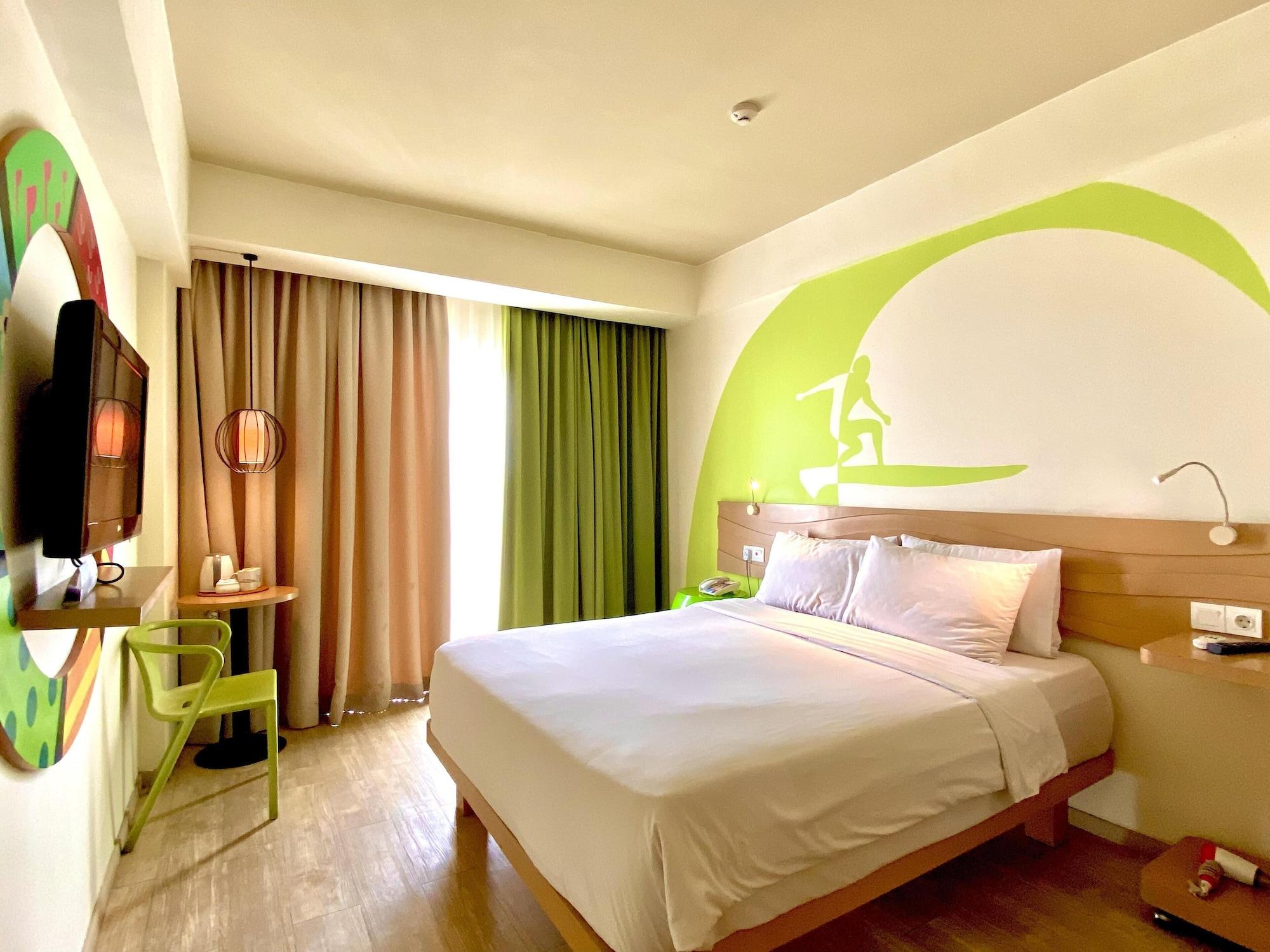 Maxonehotels At Bukit Jimbaran Exterior photo