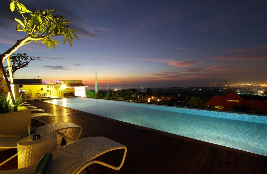 Maxonehotels At Bukit Jimbaran Exterior photo